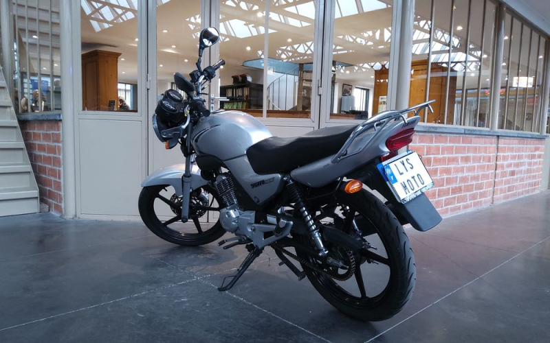 Yamaha ybr 125