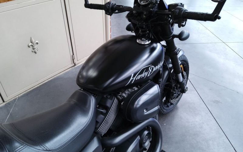 Harley street rod 750