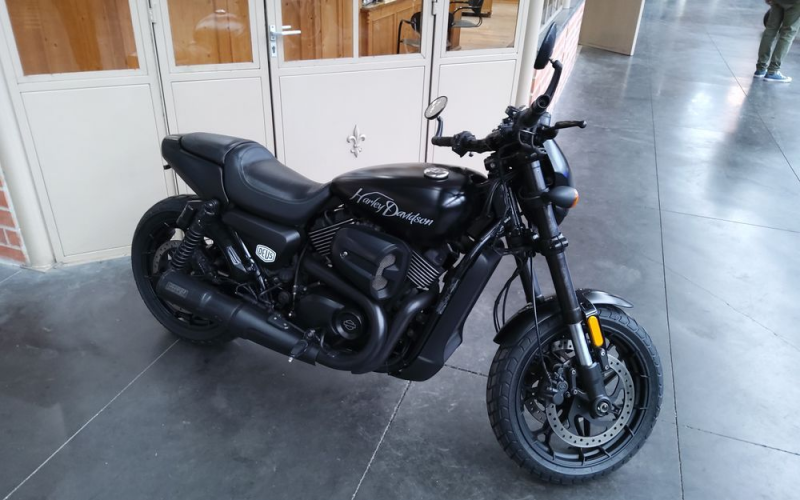 Harley street rod 750