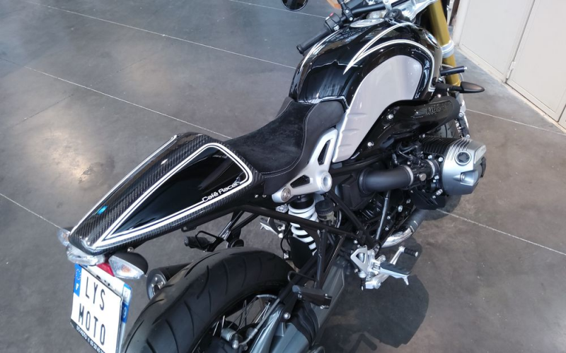 Bmw r nine T Café racer design