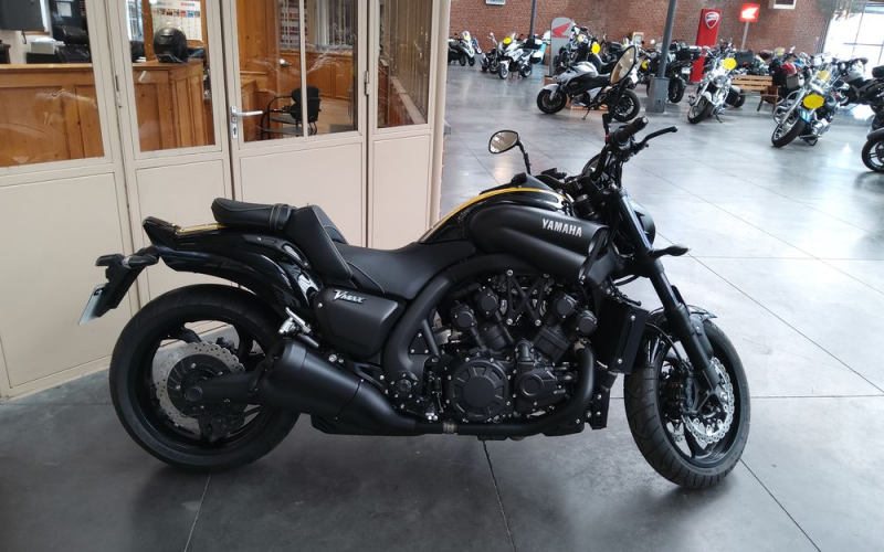 Yamaha V-max 1700