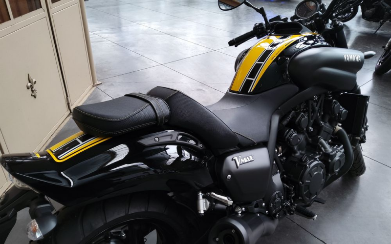 Yamaha V-max 1700