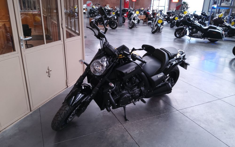 Yamaha V-max 1700