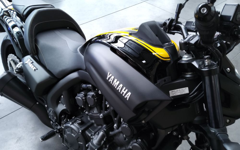 Yamaha V-max 1700