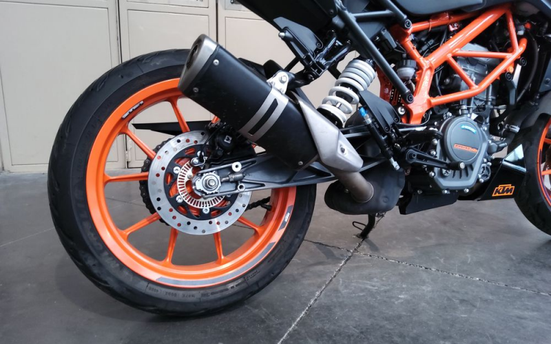 Ktm duke 125