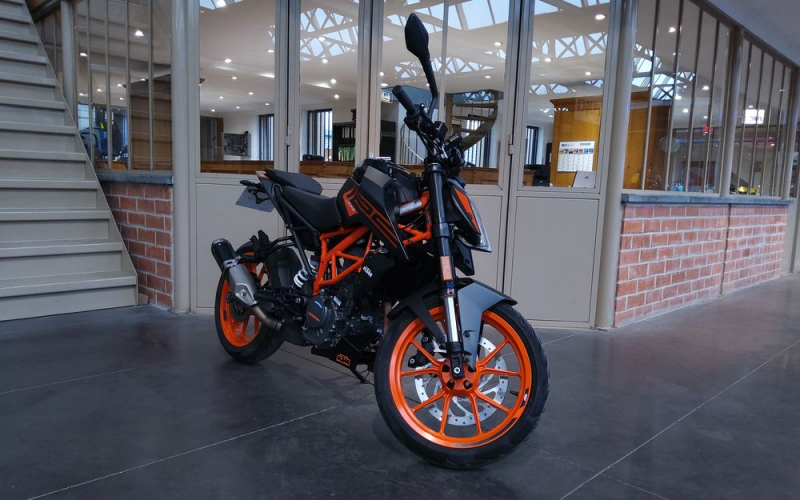 Ktm duke 125