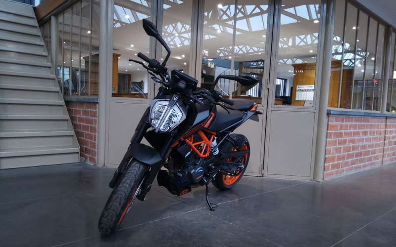 Ktm duke 125