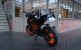 Ktm duke 125