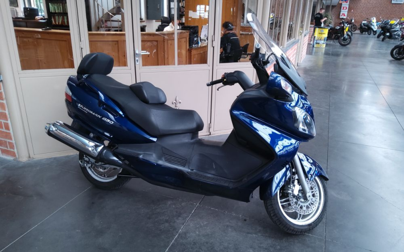 Suzuki Burgman 650 Executive