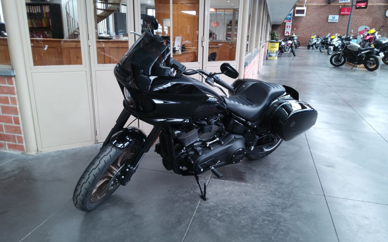 Harley low rider st