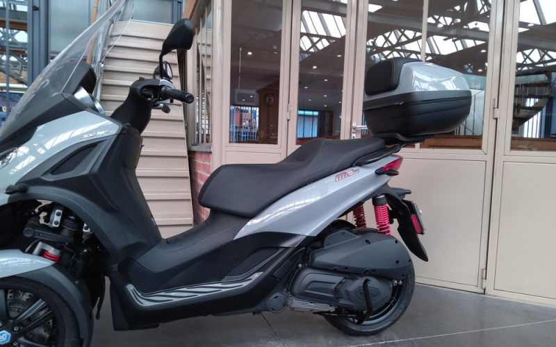 Piaggio mp3 300 hpe sport