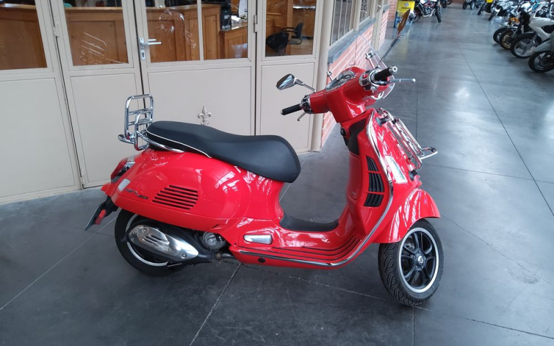 Vespa gts 300 super