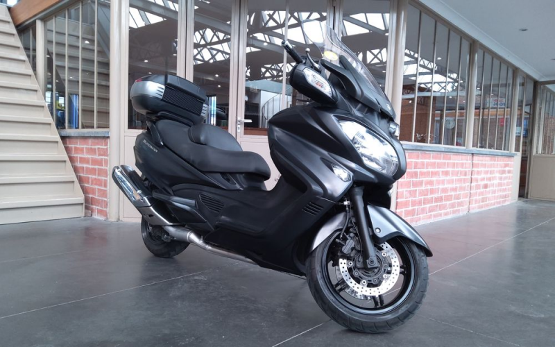 Suzuki burgman 650 executive