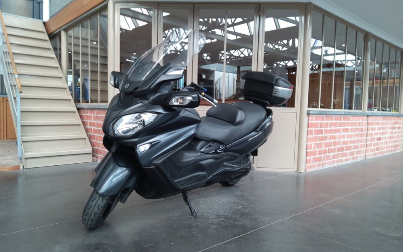 Suzuki burgman 650 executive