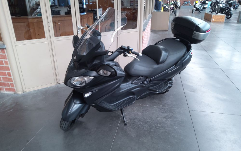 Suzuki burgman 650 executive