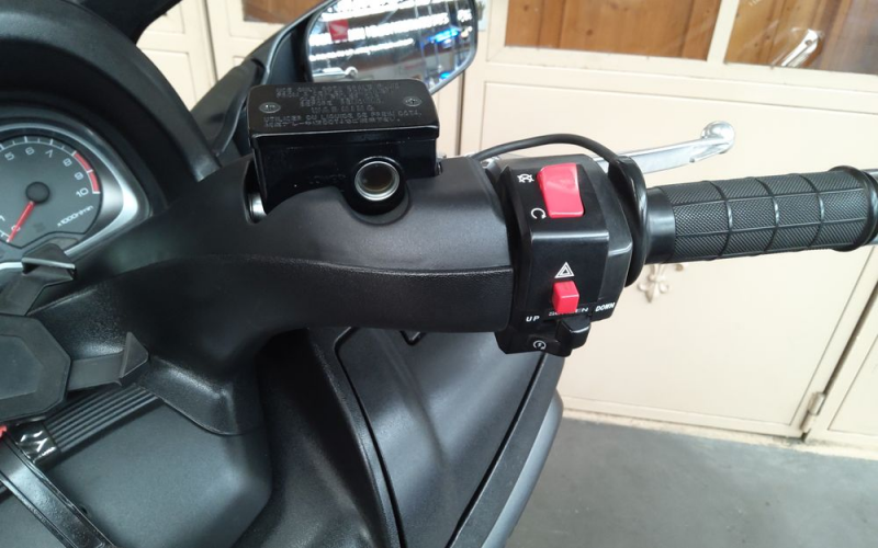 Suzuki burgman 650 executive