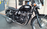 Triumph bonneville t100 black