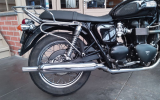 Triumph bonneville t100 black