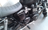 Triumph bonneville t100 black