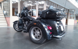Harley tri glide