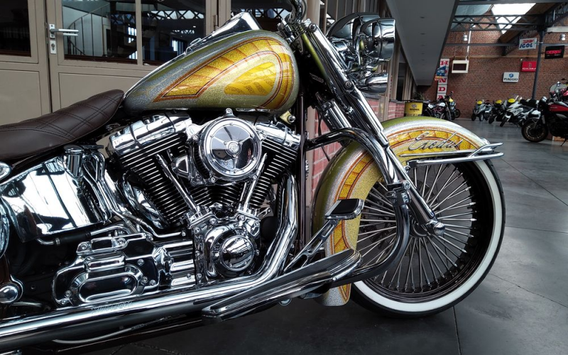 Harley Softail " Chicano "