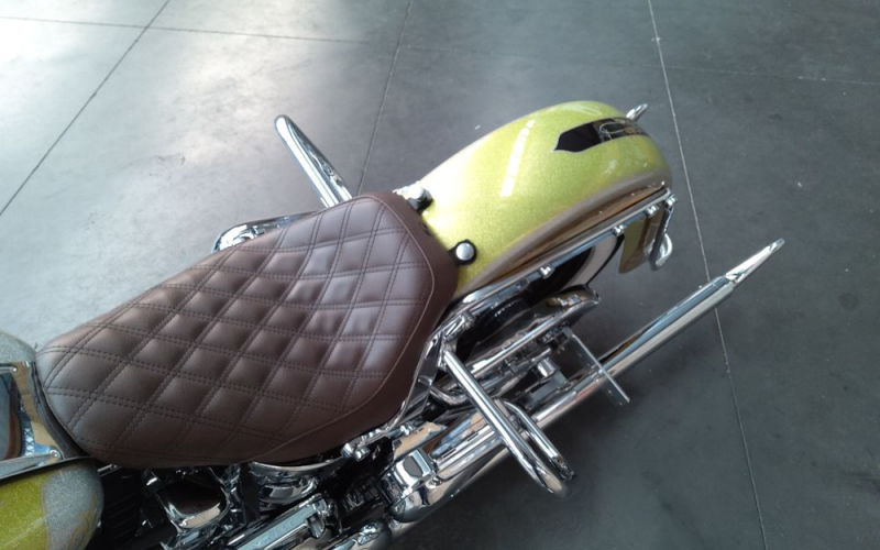 Harley Softail " Chicano "