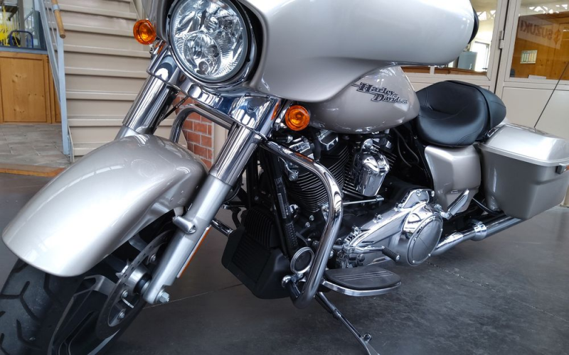 Harley street glide