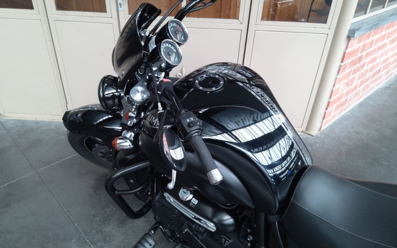 Triumph rocket 3 X