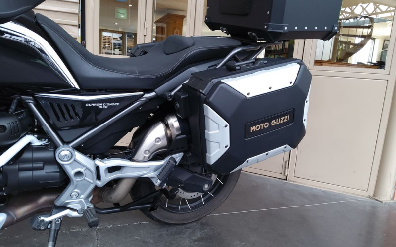 Moto guzzi V85TT