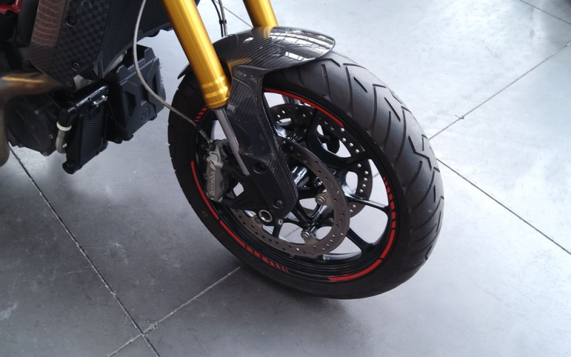 INDAIN FTR 1200 CARBON