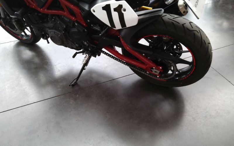 INDAIN FTR 1200 CARBON