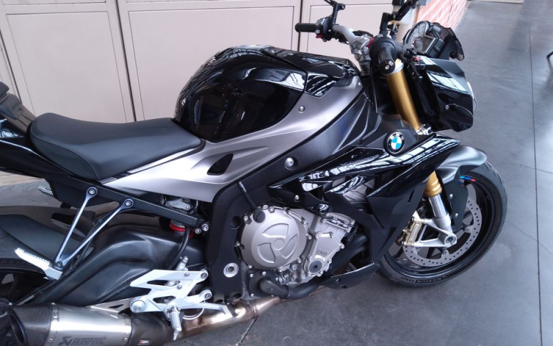 Bmw s1000r