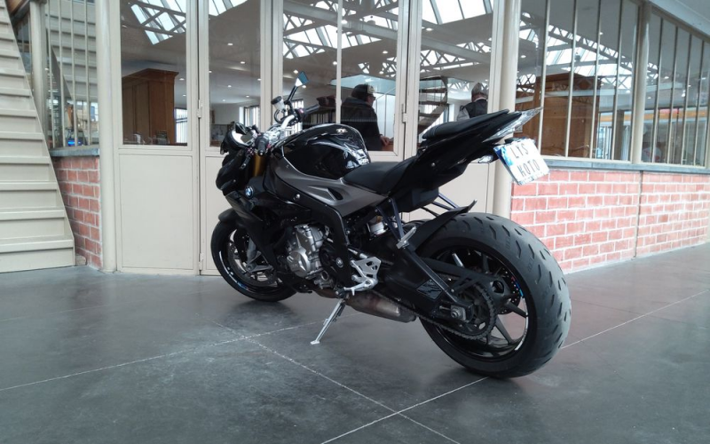 Bmw s1000r