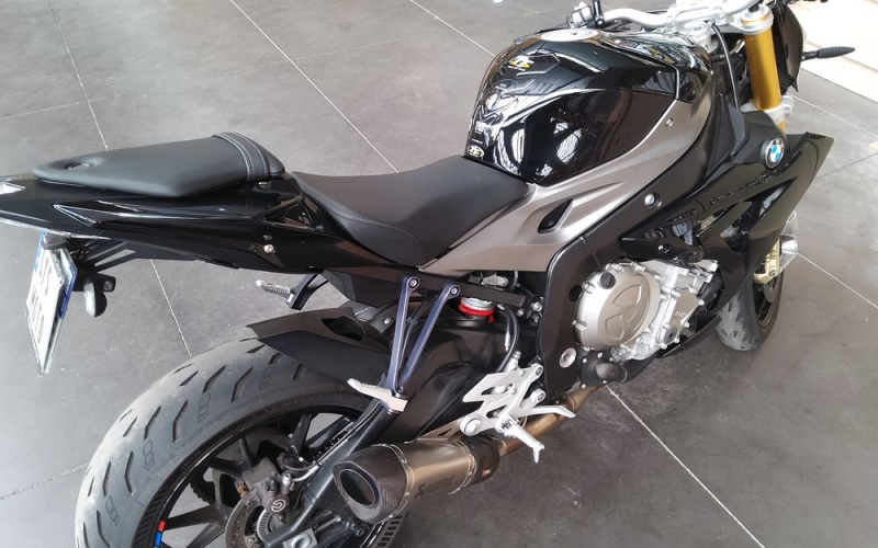 Bmw s1000r