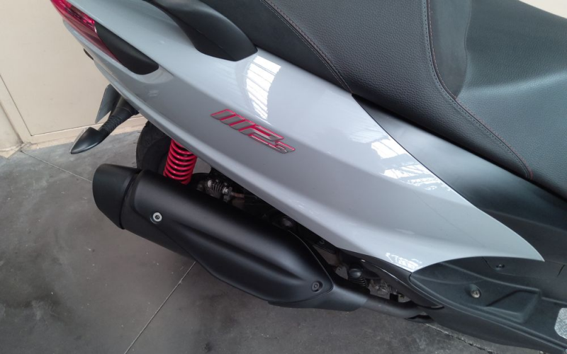 Piaggio mp3 350 sport