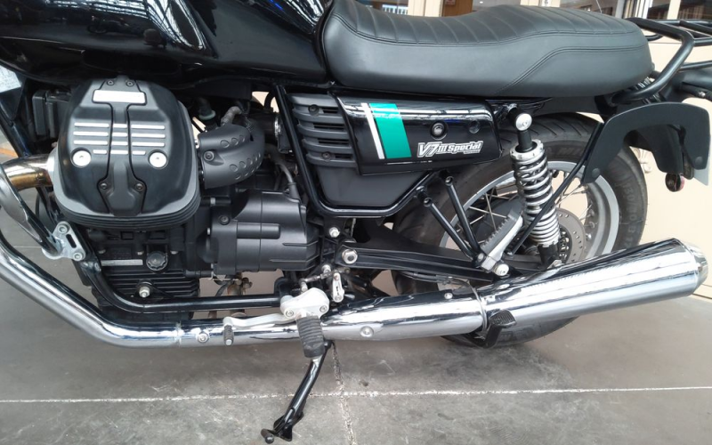 Moto guzzi V7 Spécial