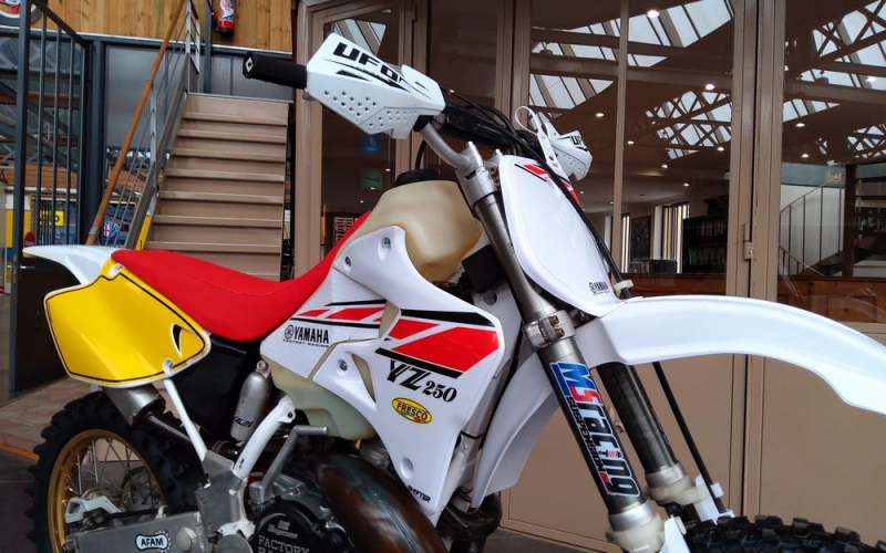 Yamaha YZ 250