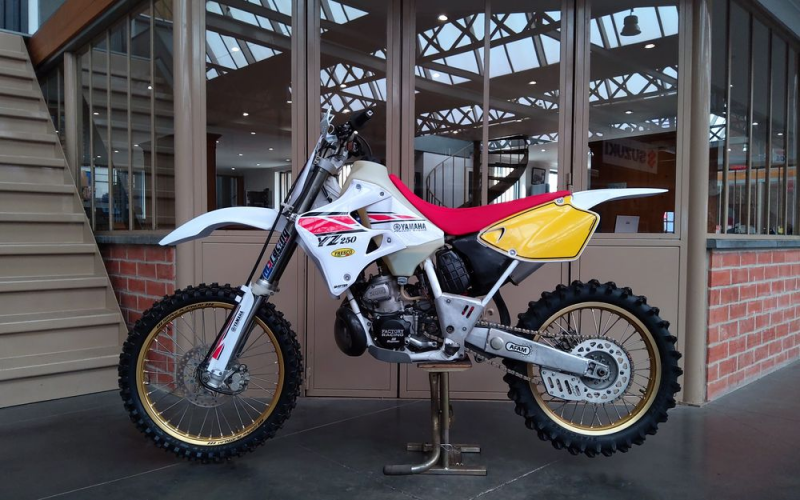Yamaha YZ 250