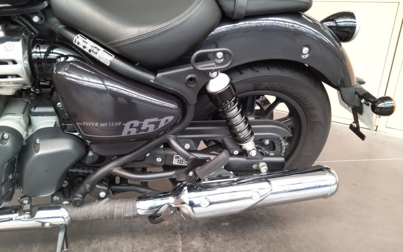 Royal enfield super meteor