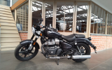 Royal enfield super meteor