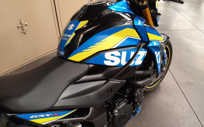 Suzuki gsx-s 750