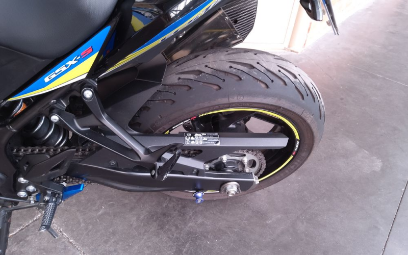 Suzuki gsx-s 750