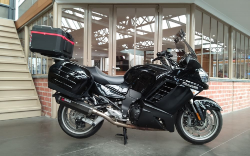 Kawasaki gtr 1400 abs