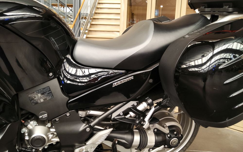 Kawasaki gtr 1400 abs