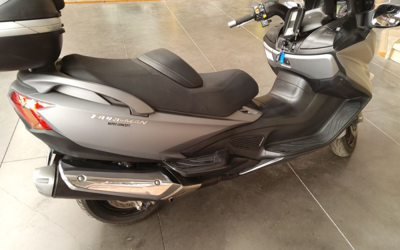 Suzuki Burgman 650