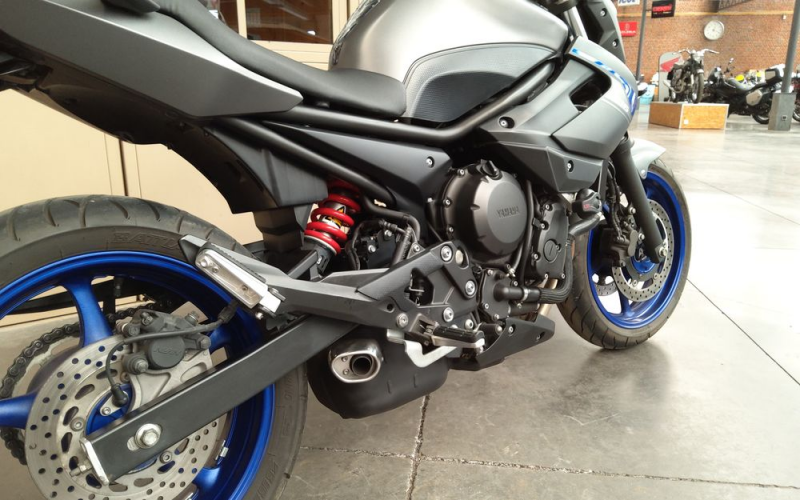 Yamaha xj-6