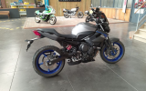 Yamaha xj-6