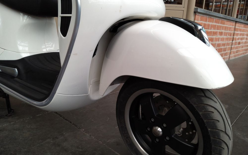 Vespa super 300 gts