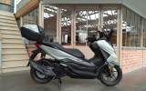 Honda forza 125