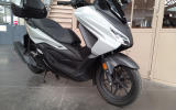 Honda forza 125